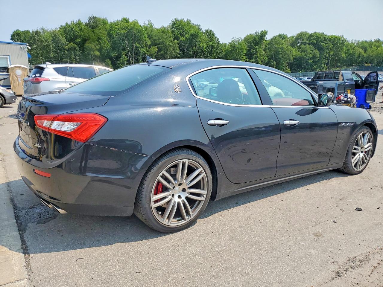 2015 Maserati Ghibli S - Image 3