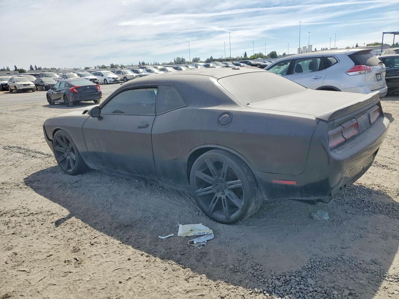 2015 Dodge Challenger Sxt - Фото 2