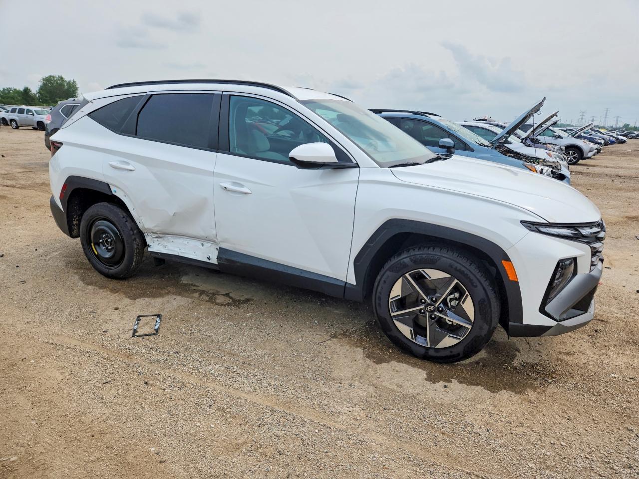 2026 Hyundai Tucson Sel - Image 4