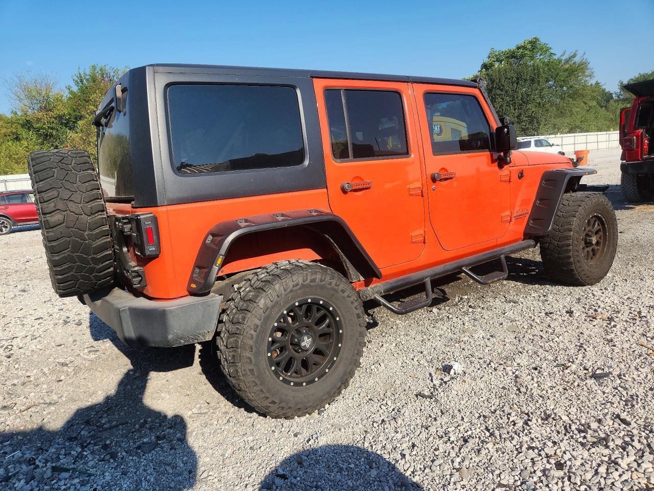 2015 Jeep Wrangler Unlimited Sport - Фото 3