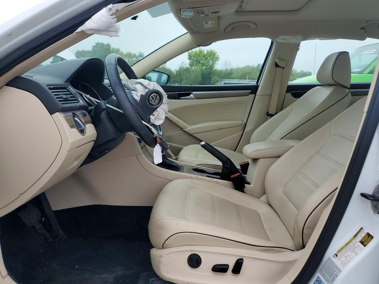 2016 Volkswagen Passat Se - Фото 7
