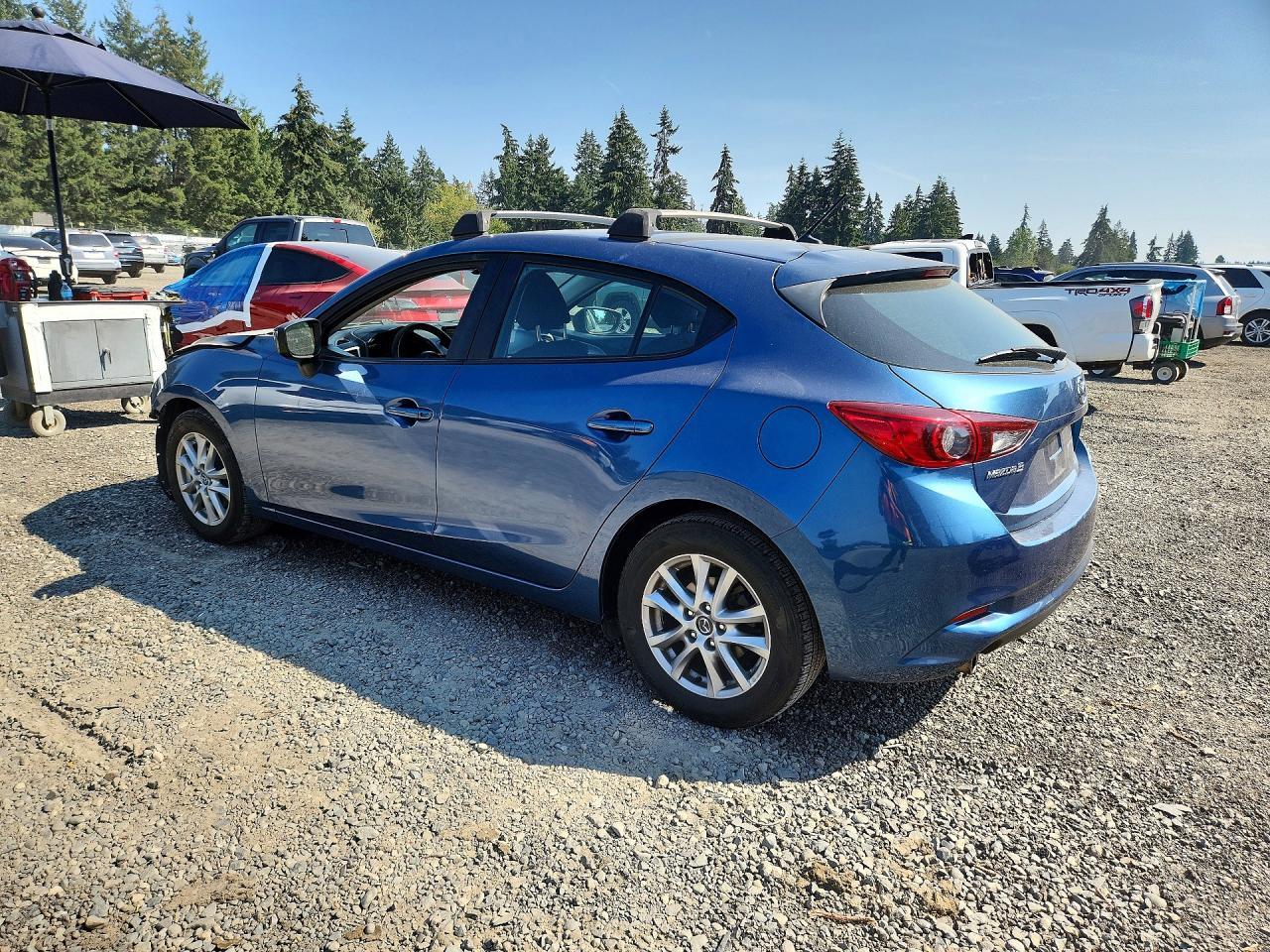 2017 Mazda 3 Sport - Фото 2