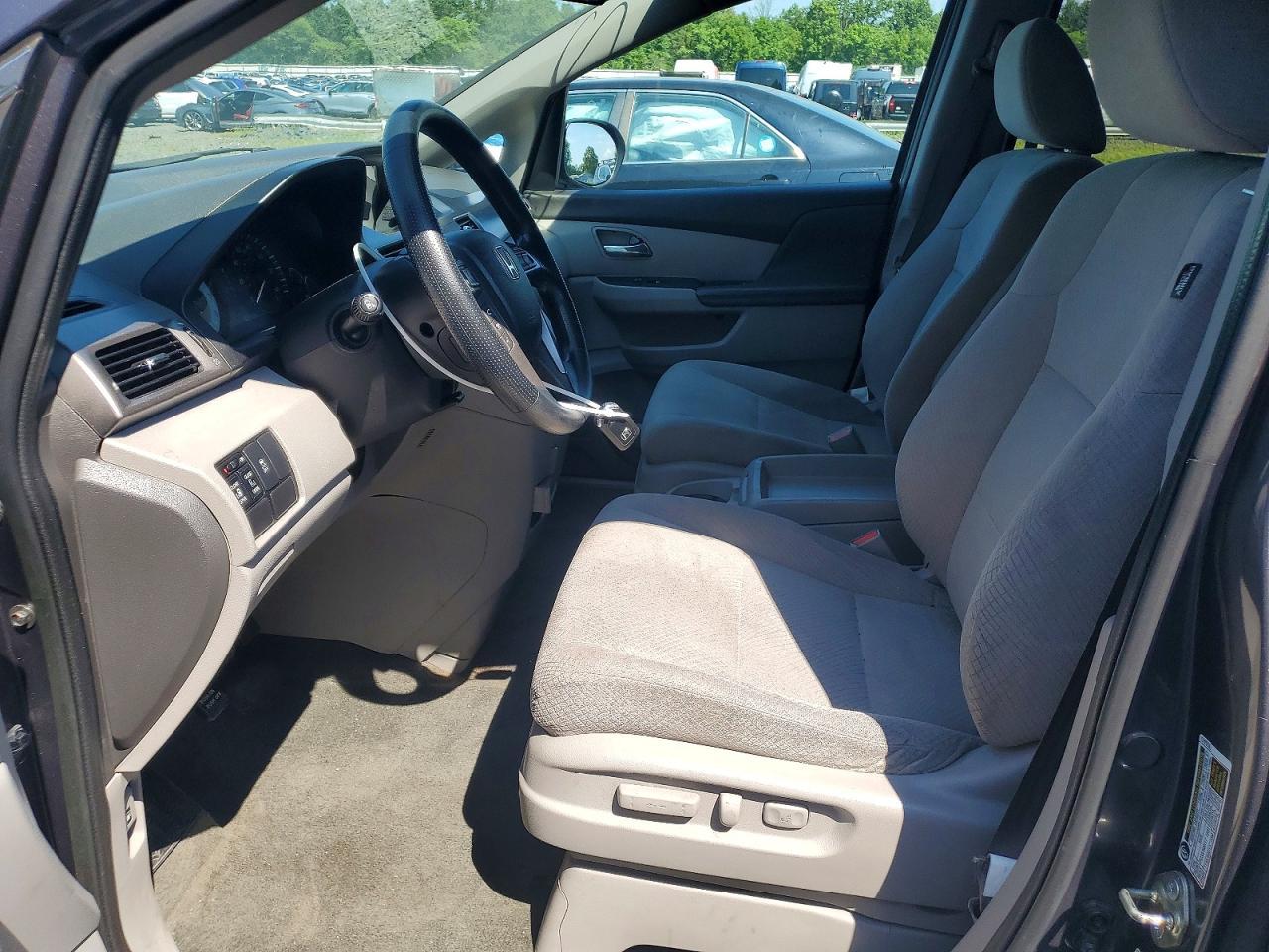 2016 Honda Odyssey - Фото 7