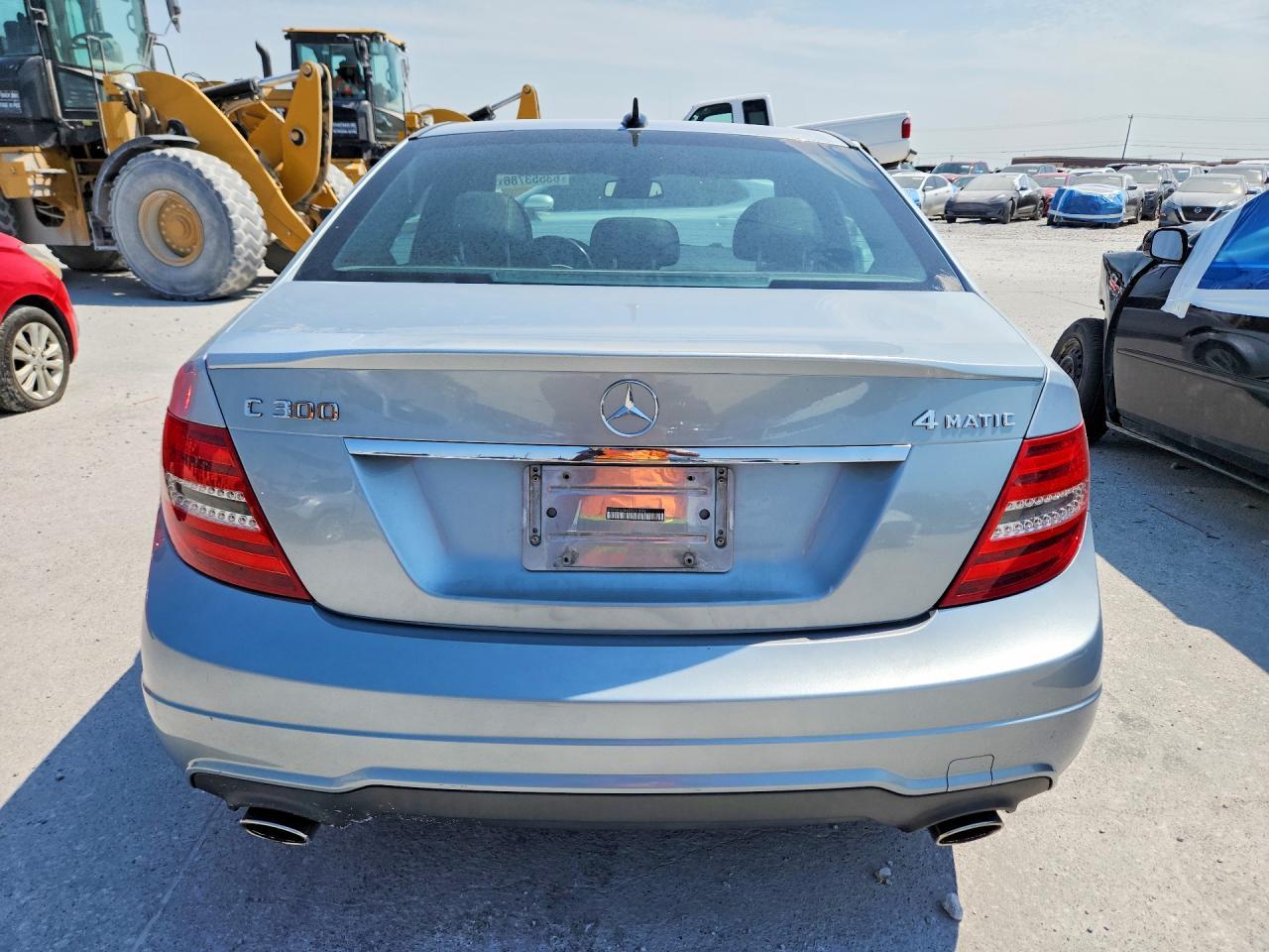 2013 Mercedes-Benz C 300 4Matic - Фото 6