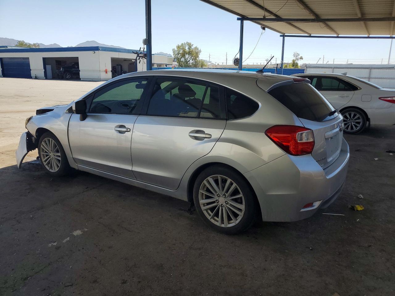 2013 Subaru Impreza Premium - Image 2