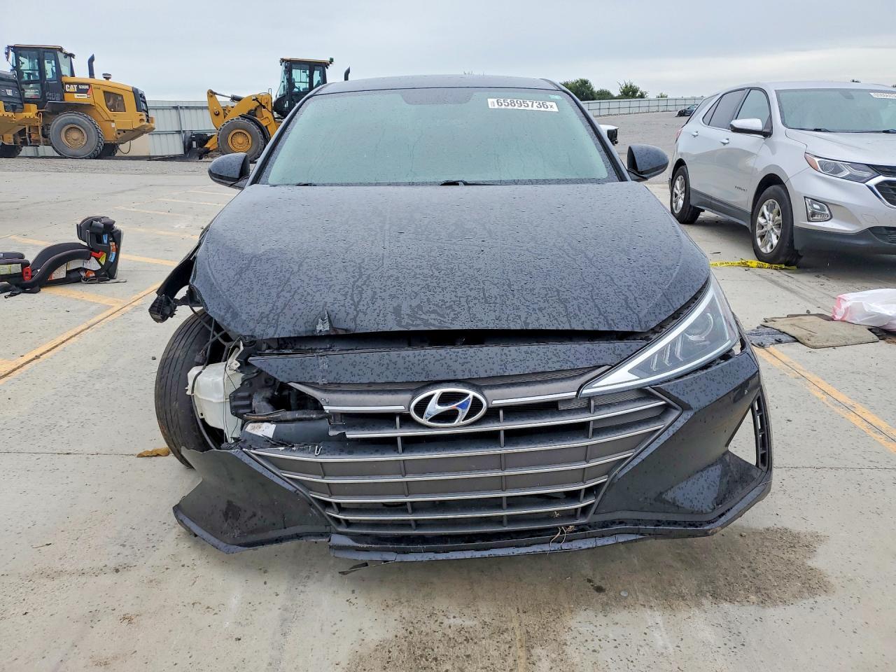 2019 Hyundai Elantra Se - Image 5