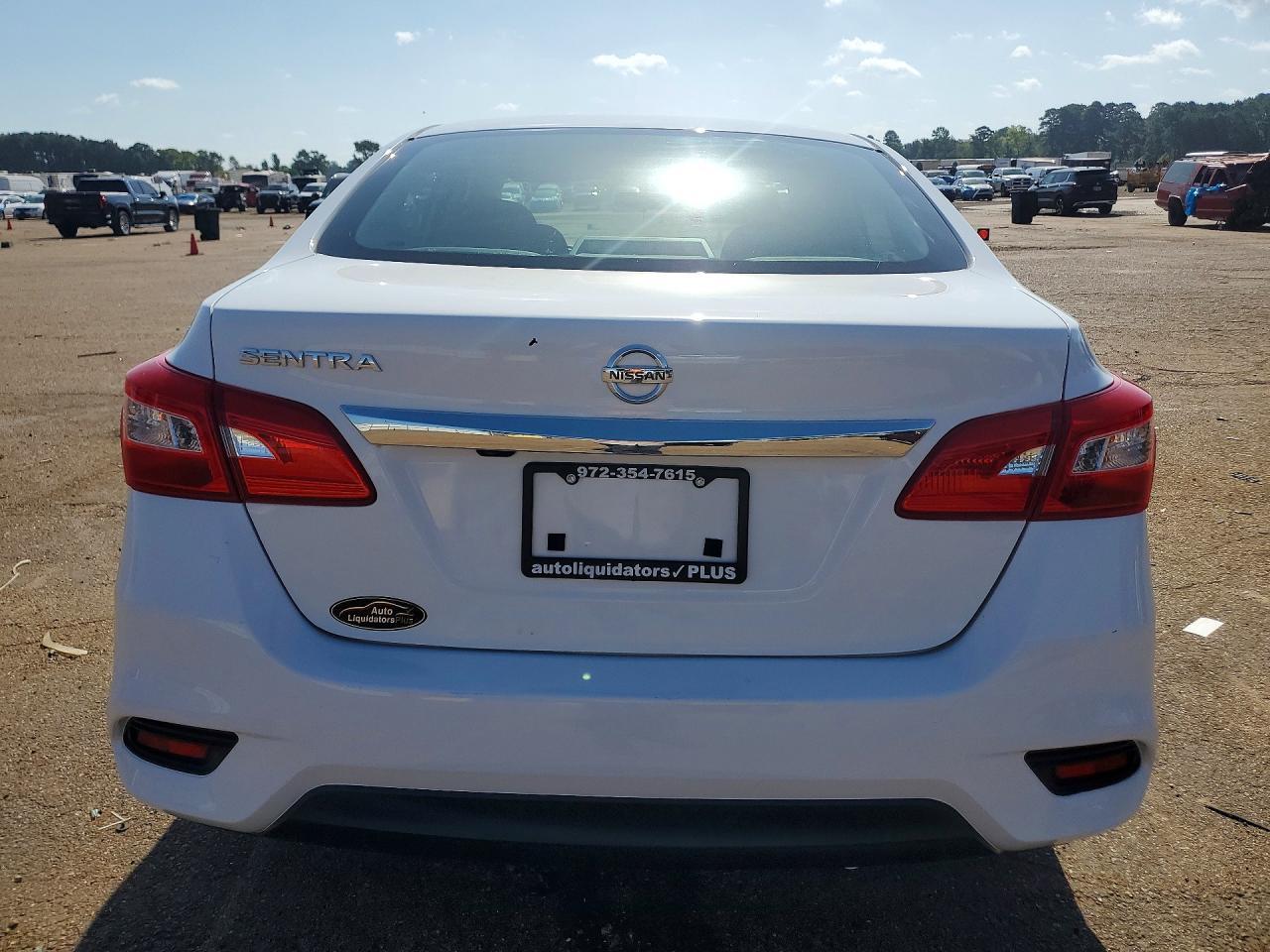 2019 Nissan Sentra S - Фото 6