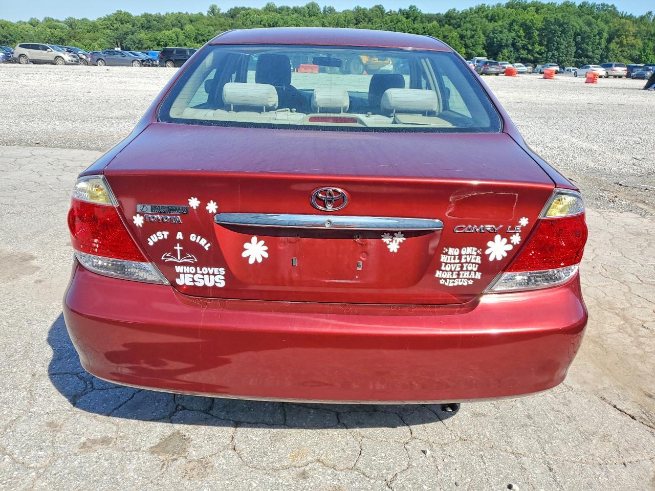 2006 Toyota Camry Le - Image 6