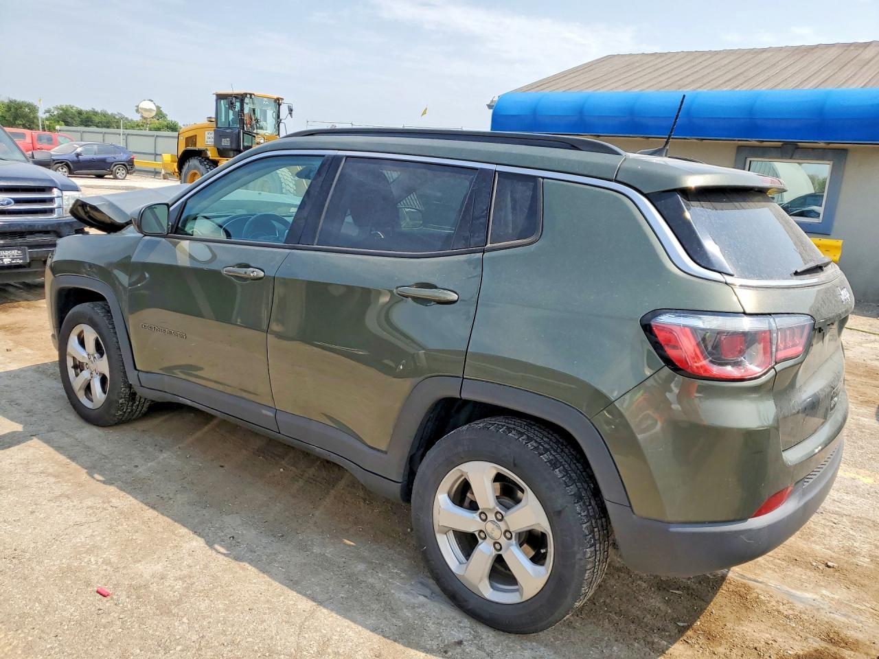 2018 Jeep Compass Latitude - Фото 2