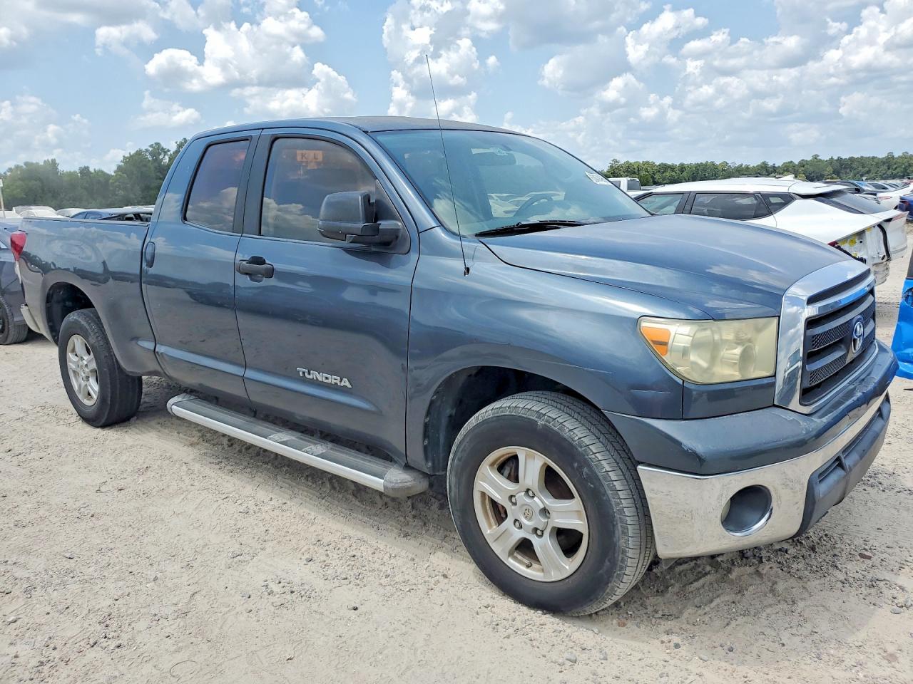 2010 Toyota Tundra Double Cab Sr5 - Image 4