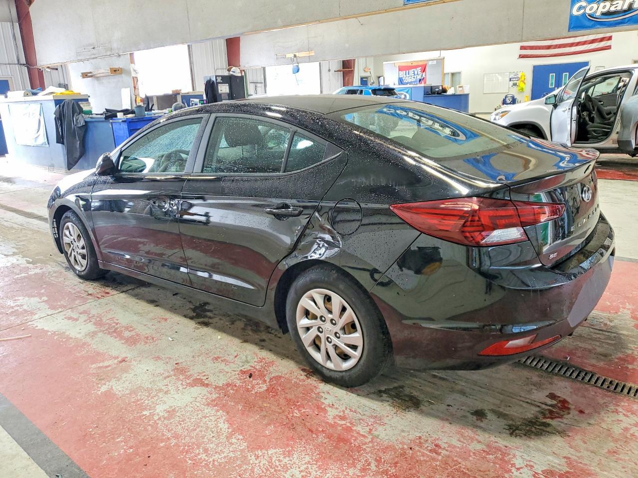 2019 Hyundai Elantra Se - Фото 2