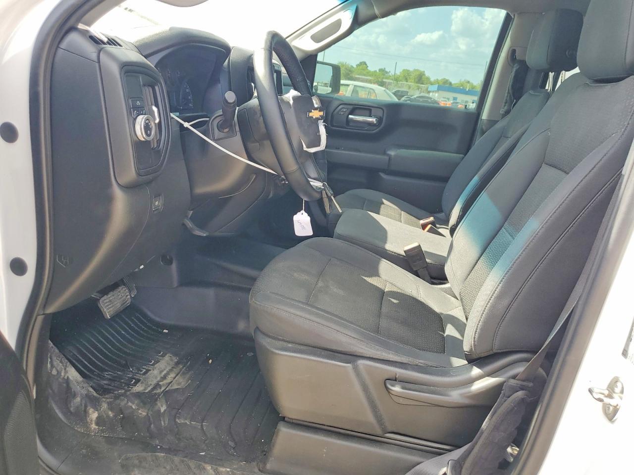 2019 Chevrolet Silverado C1500 - Image 7