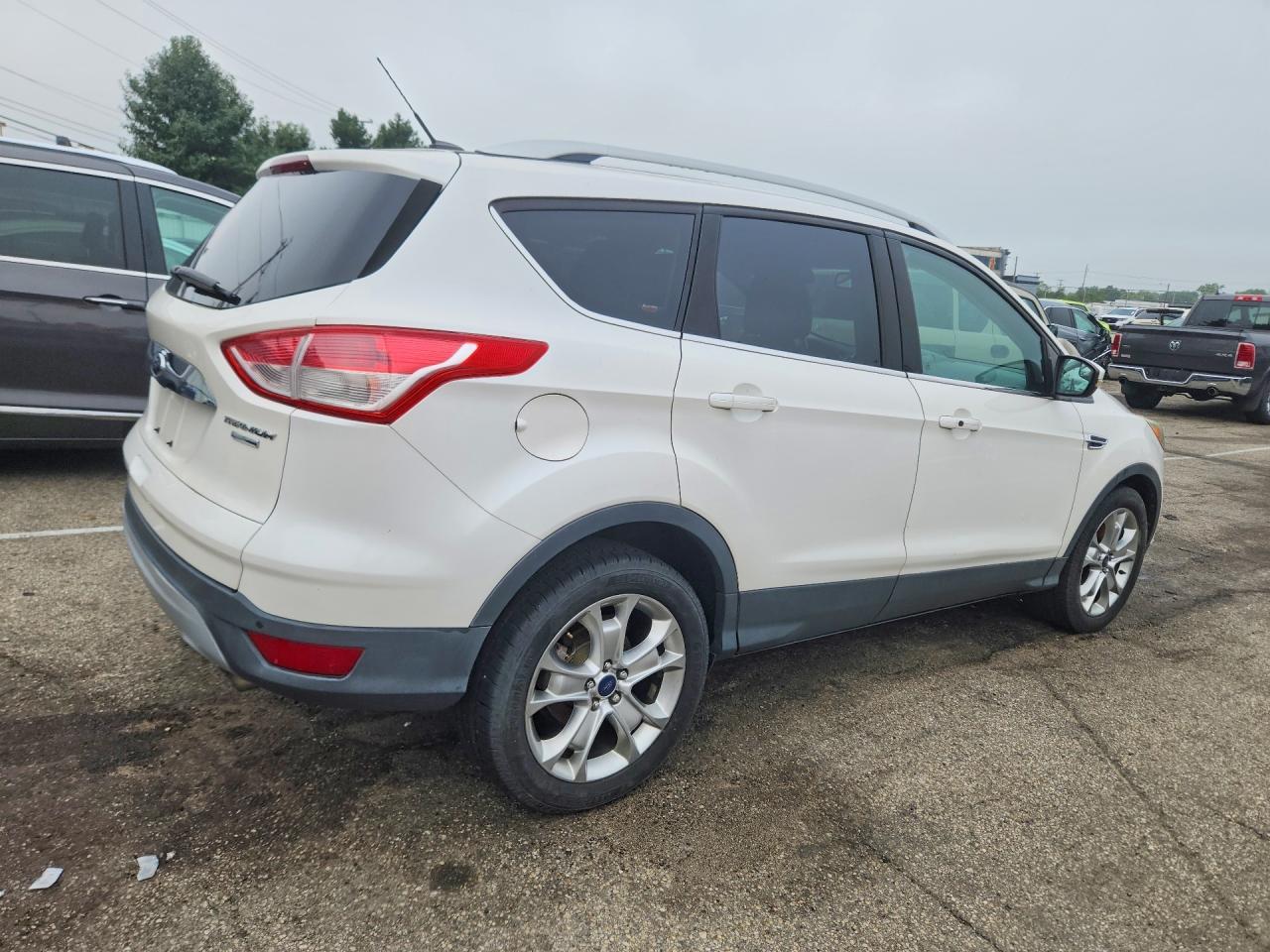 2015 Ford Escape Titanium - Фото 3