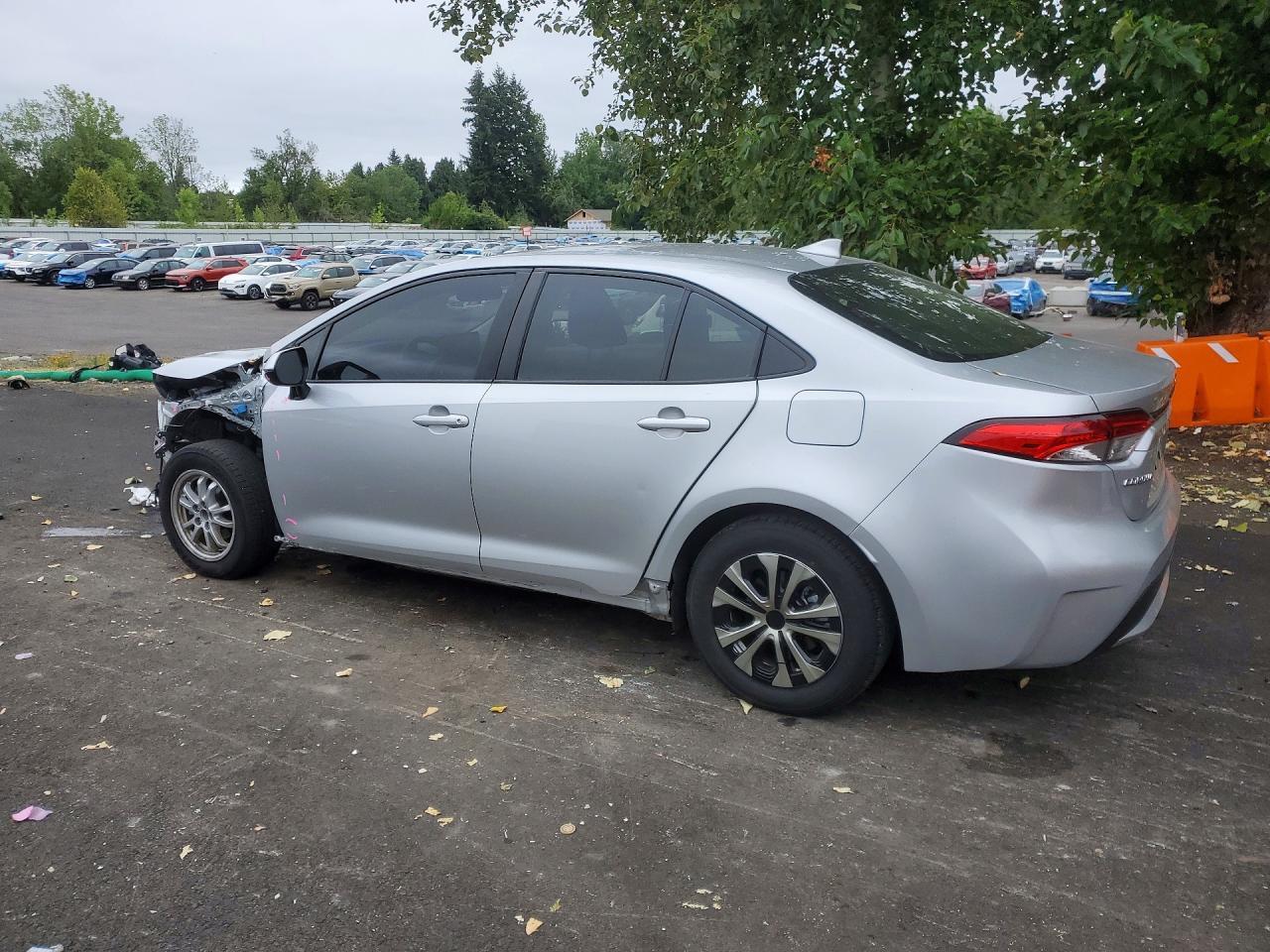 2022 Toyota Corolla Le - Image 2