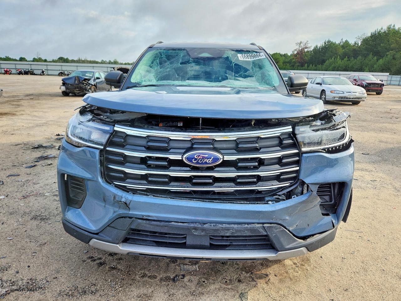 2025 Ford Explorer Active - Фото 5