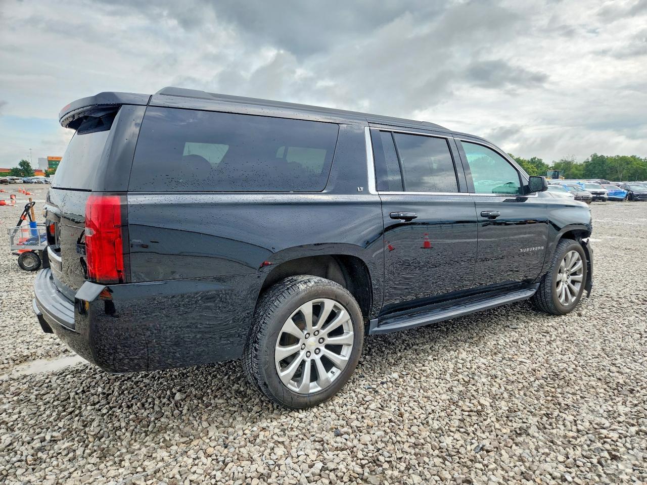 2019 Chevrolet Suburban K1500 Lt - Фото 3