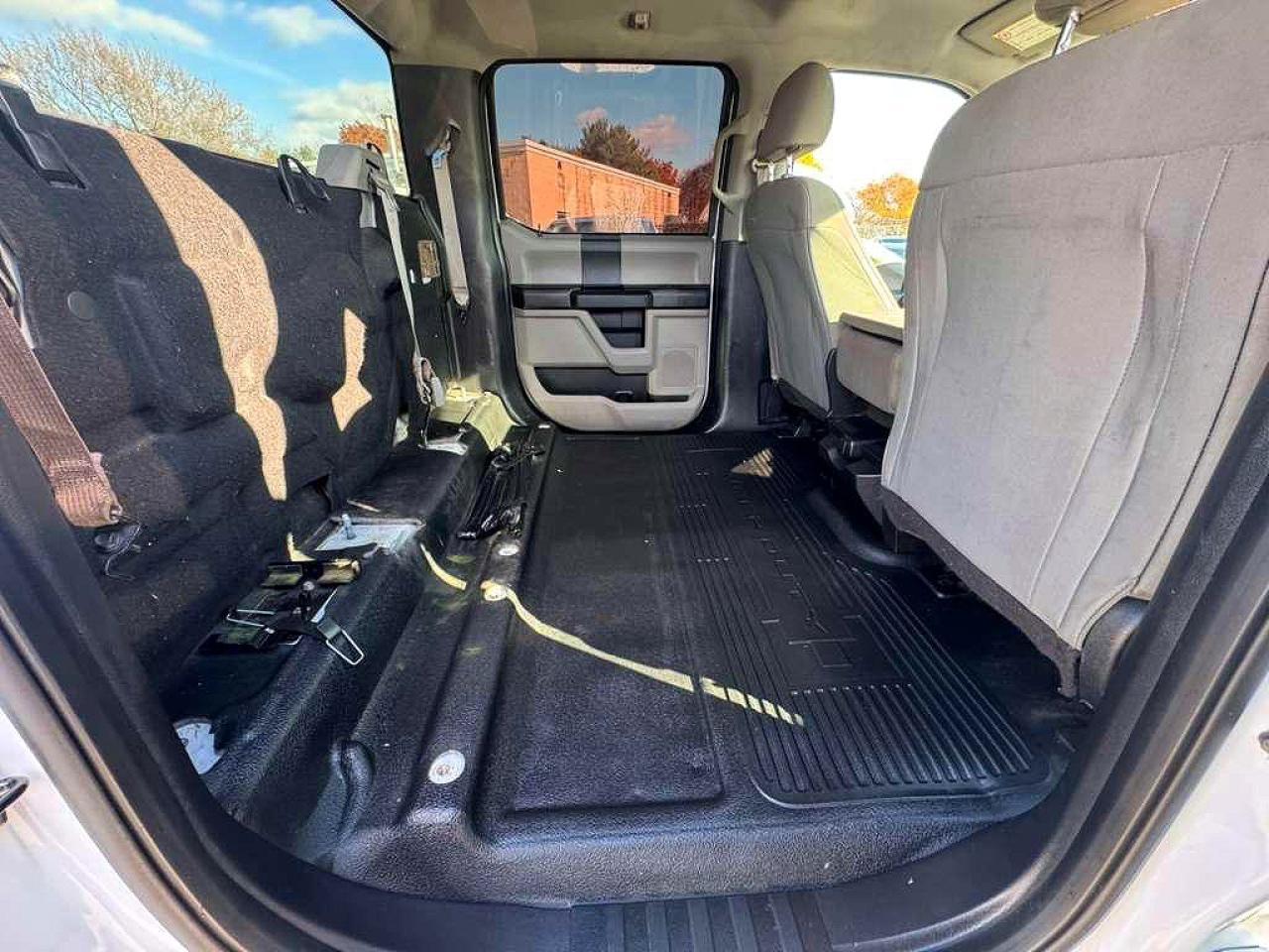 2017 Ford F350 Super Duty - Image 6