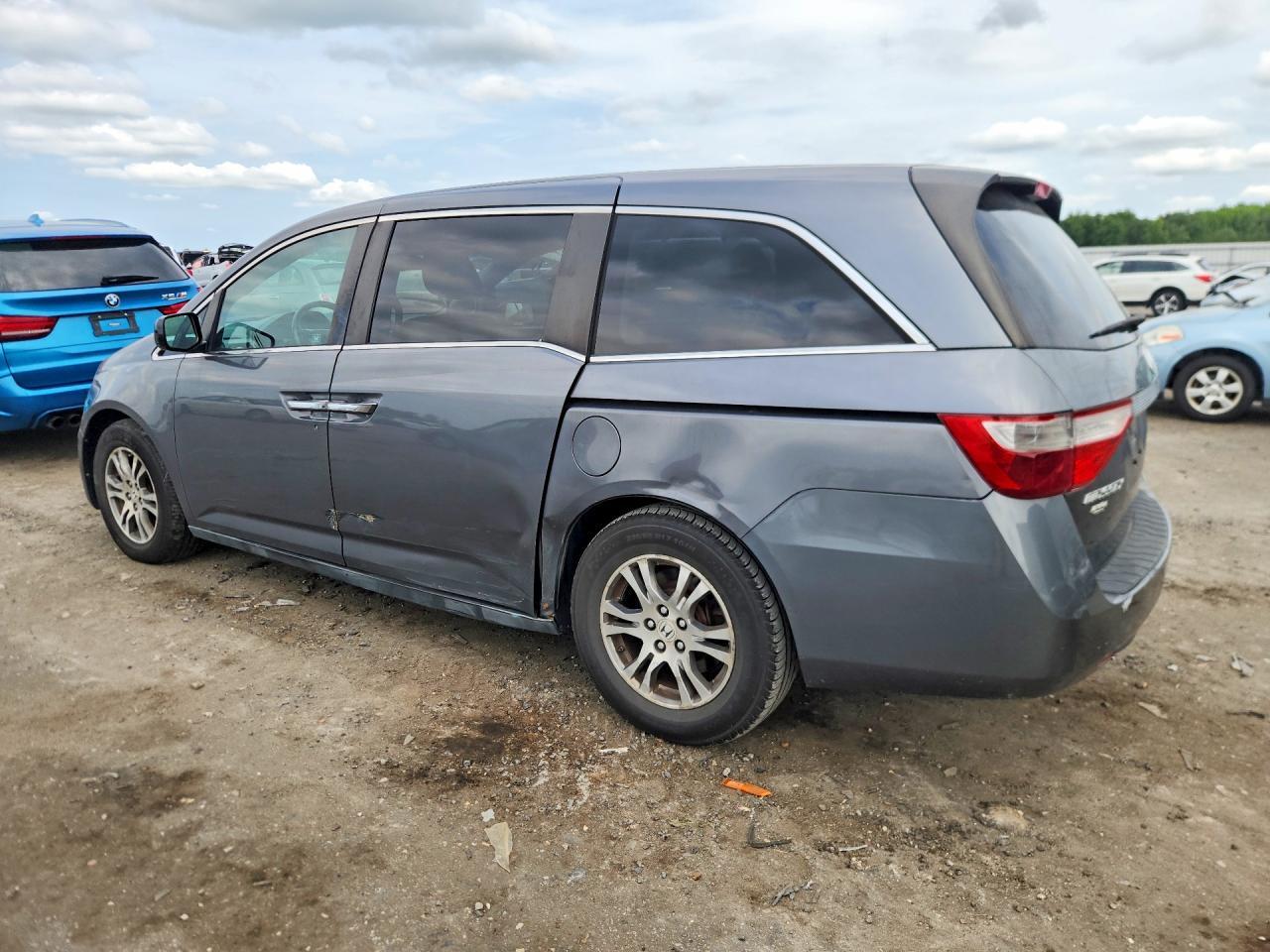 2012 Honda Odyssey Exl - Фото 2