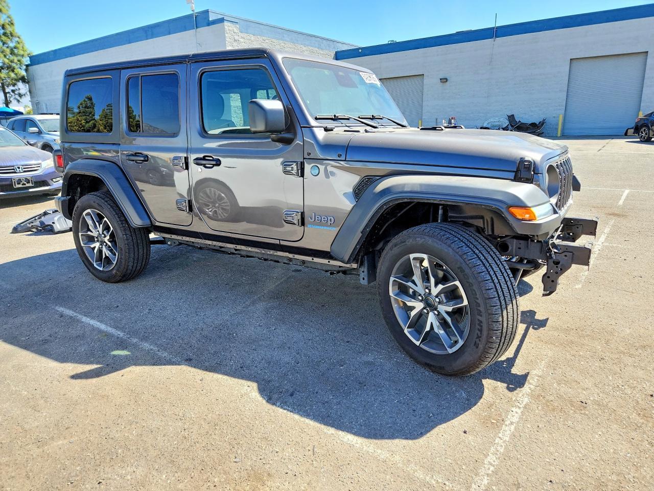 2025 Jeep Wrangler Sport 4Xe - Image 4
