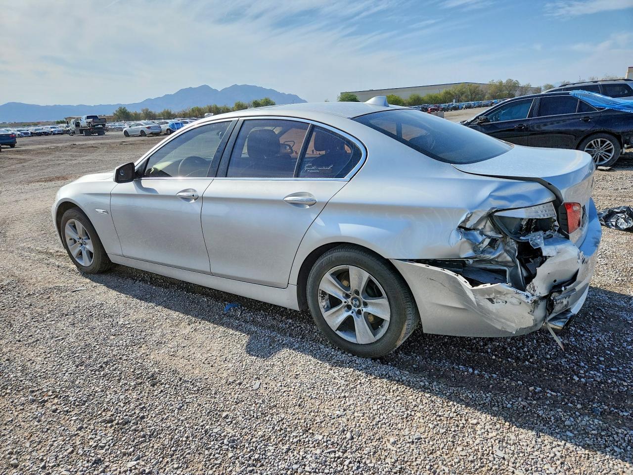 2012 BMW 528 I - Фото 2