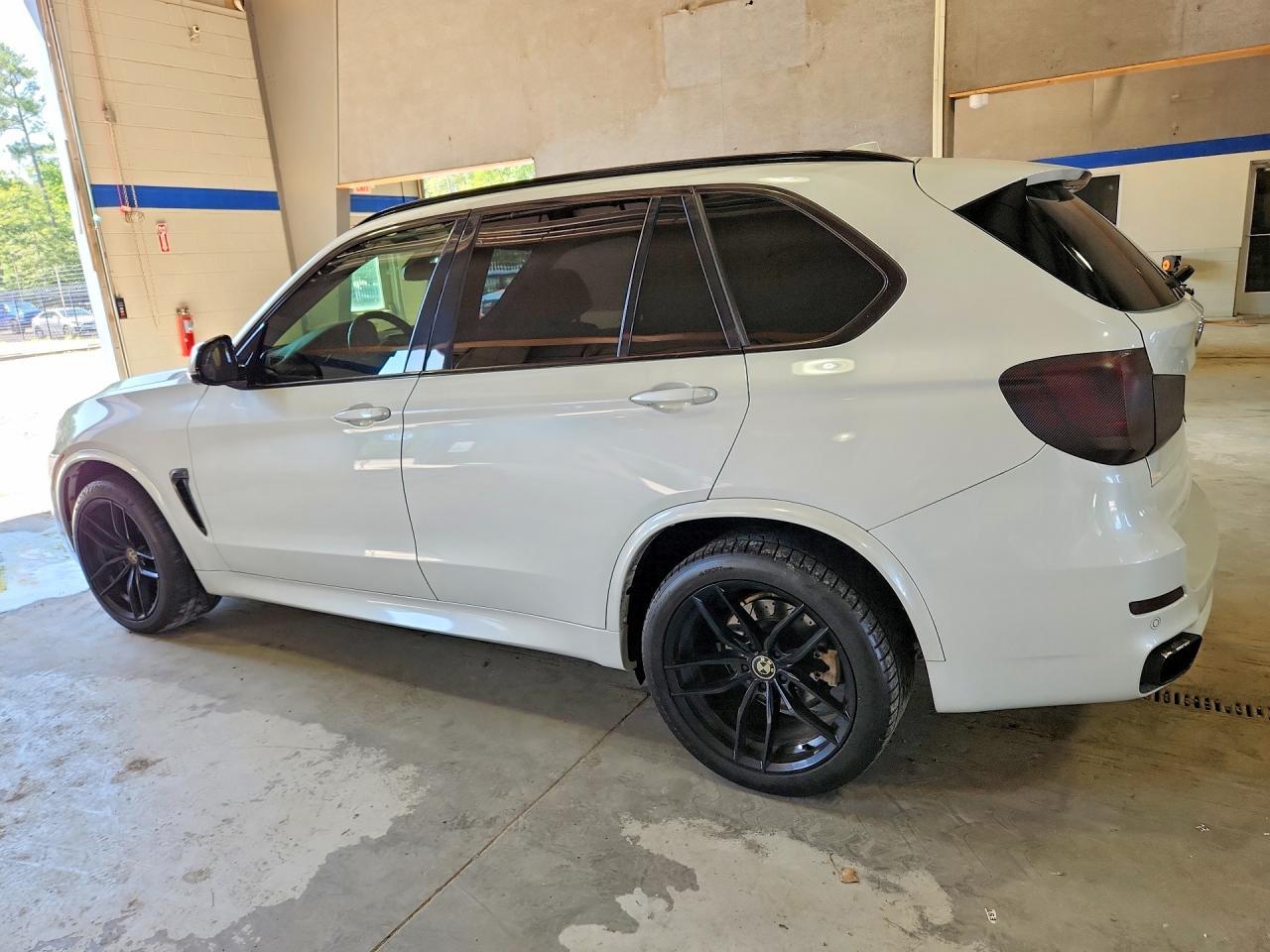 2016 BMW X5 xDrive35D - Image 2