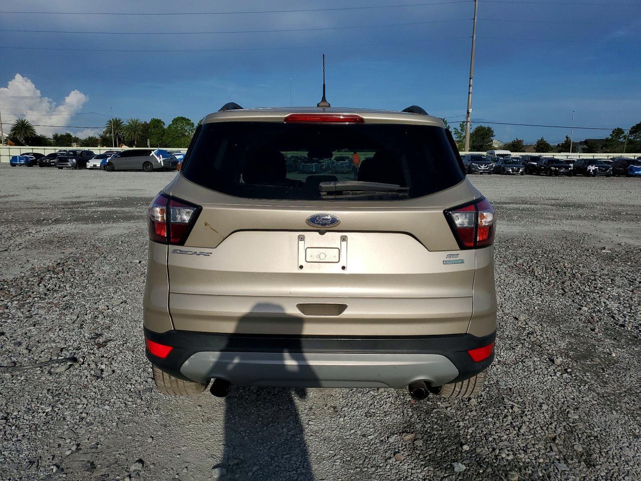 2018 Ford Escape Se - Фото 6