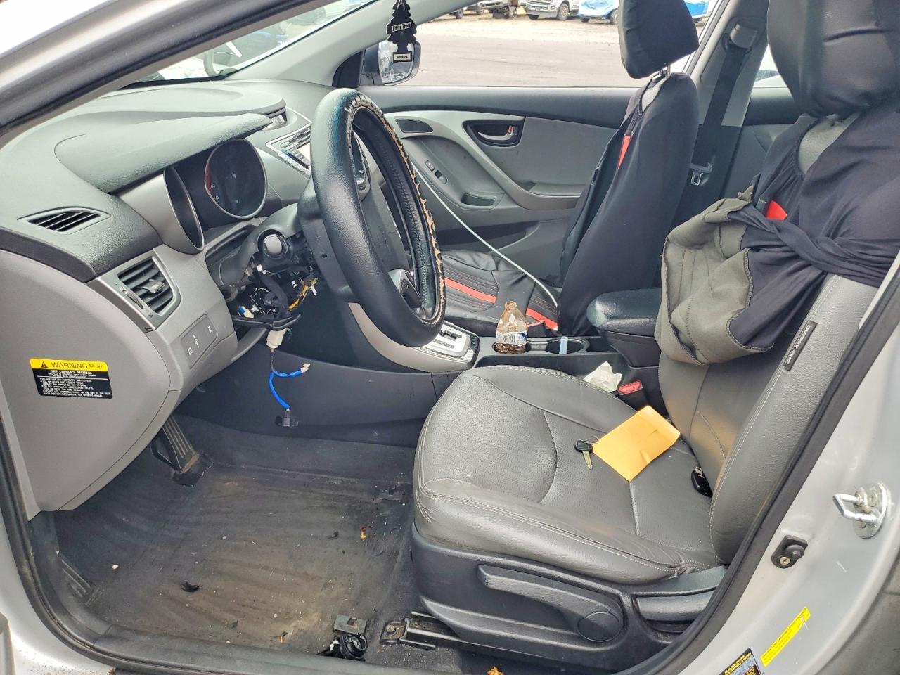 2012 Hyundai Elantra Limited - Image 7