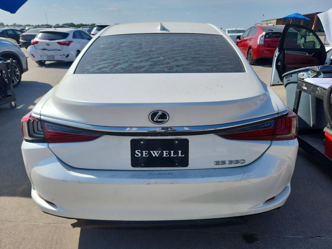 2019 Lexus Es 350 - Image 6