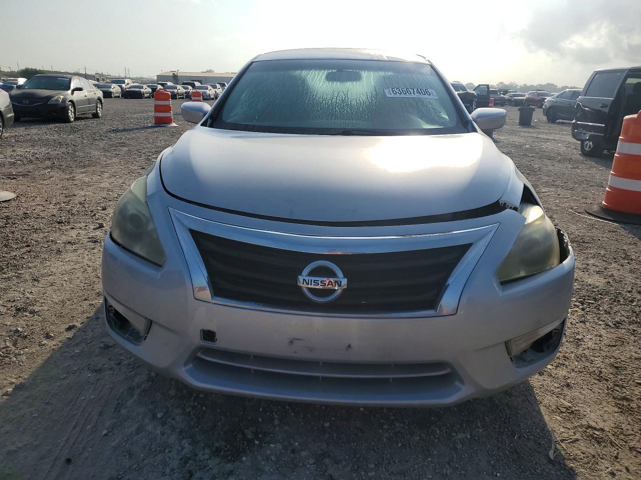 2015 Nissan Altima 2.5 S - Фото 5
