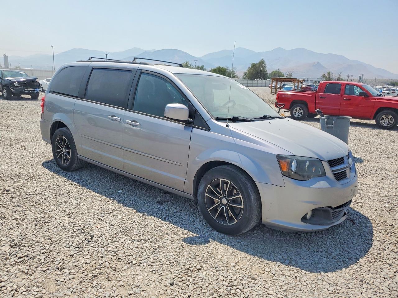 2017 Dodge Grand Caravan Gt - Фото 4