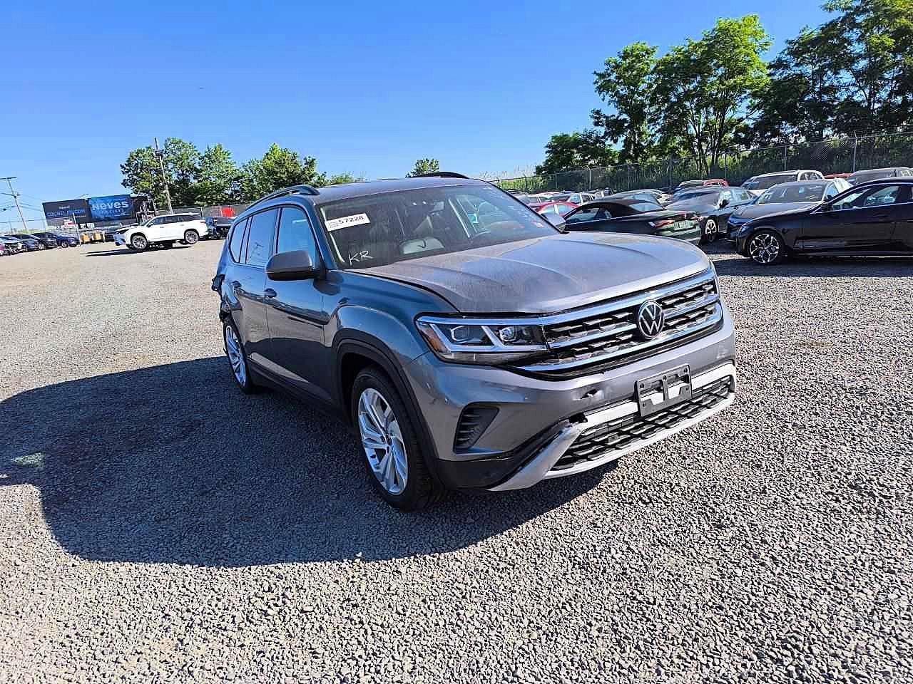 2023 Volkswagen Atlas Se - Image 3