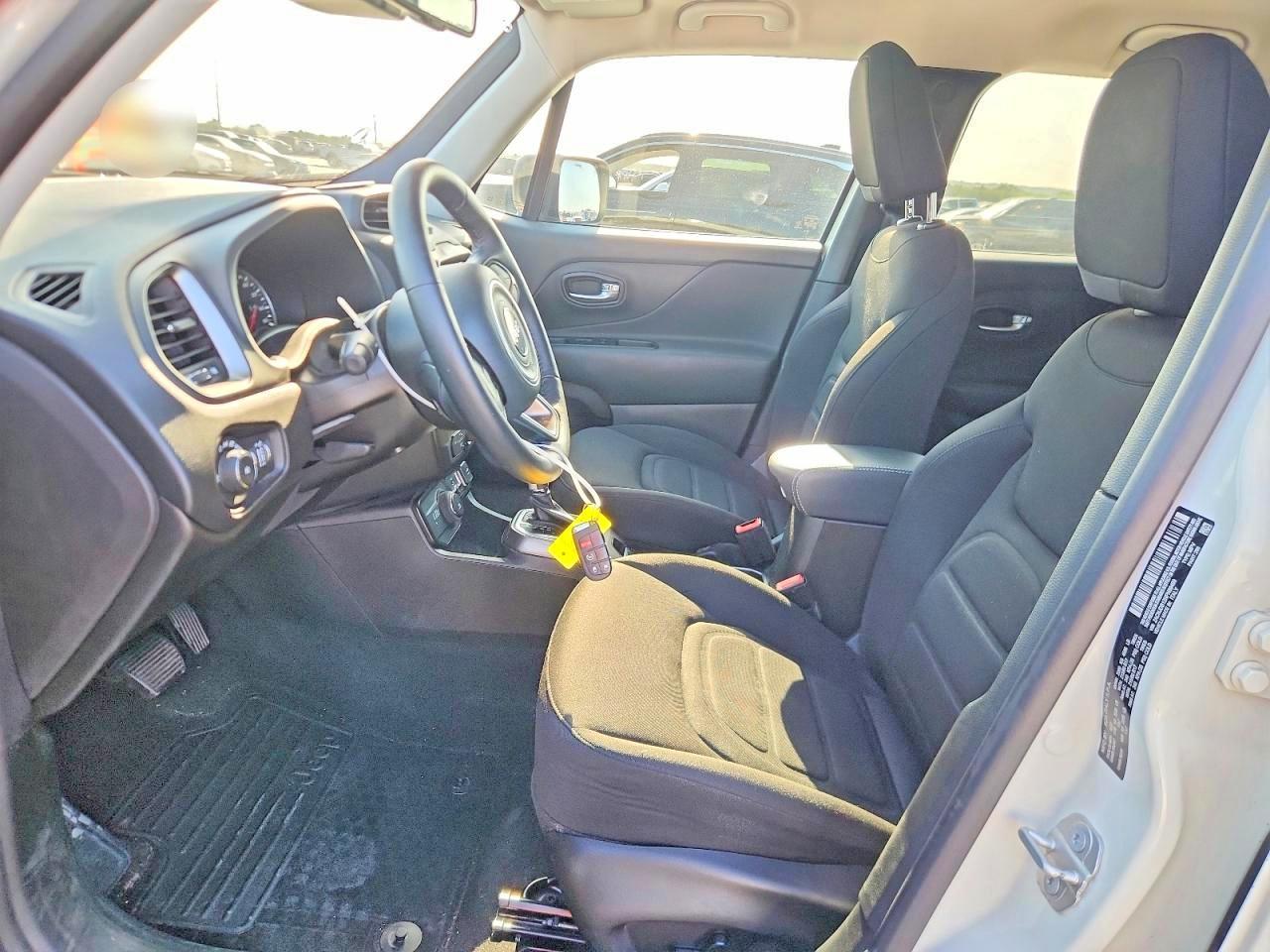 2022 Jeep Renegade Latitude - Фото 7