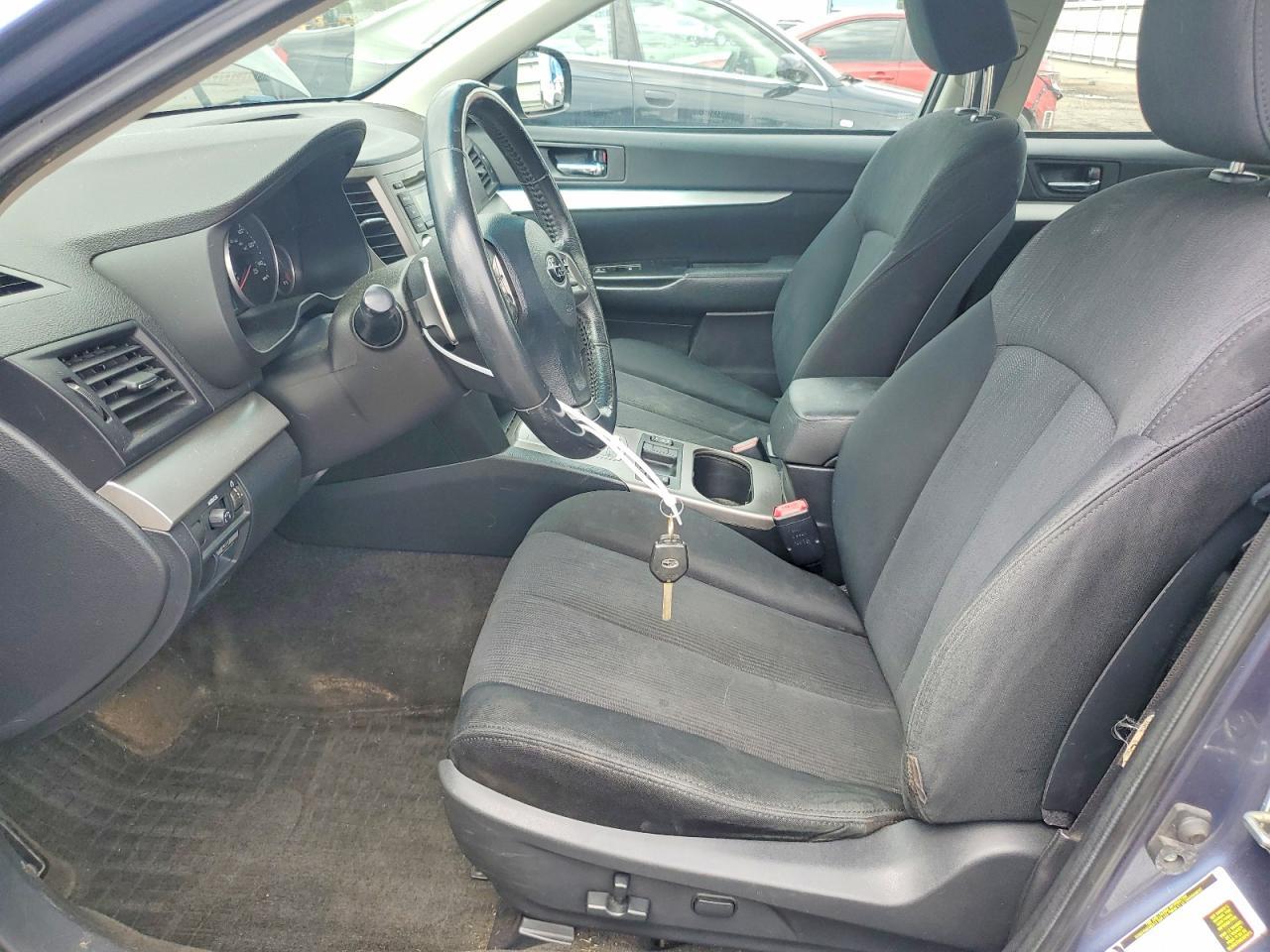 2013 Subaru Legacy 2.5I Premium - Фото 7