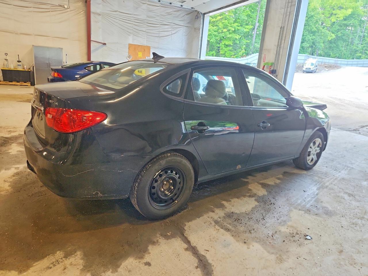 2010 Hyundai Elantra Gls - Image 3