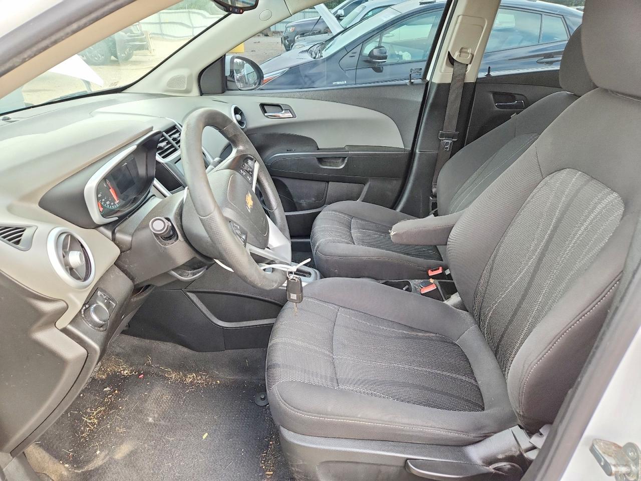 2017 Chevrolet Sonic Lt - Фото 7