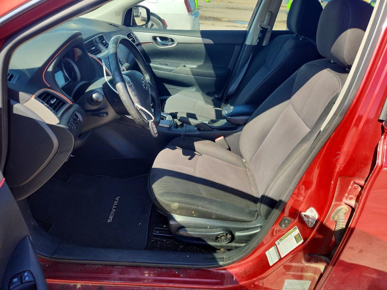 2015 Nissan Sentra - Фото 7
