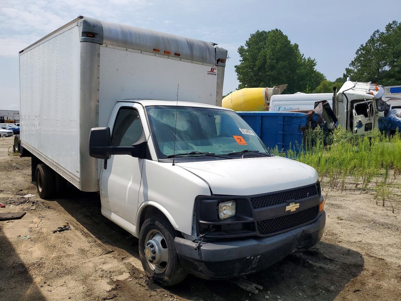 2014 Chevrolet Express Box Truck - Фото 4
