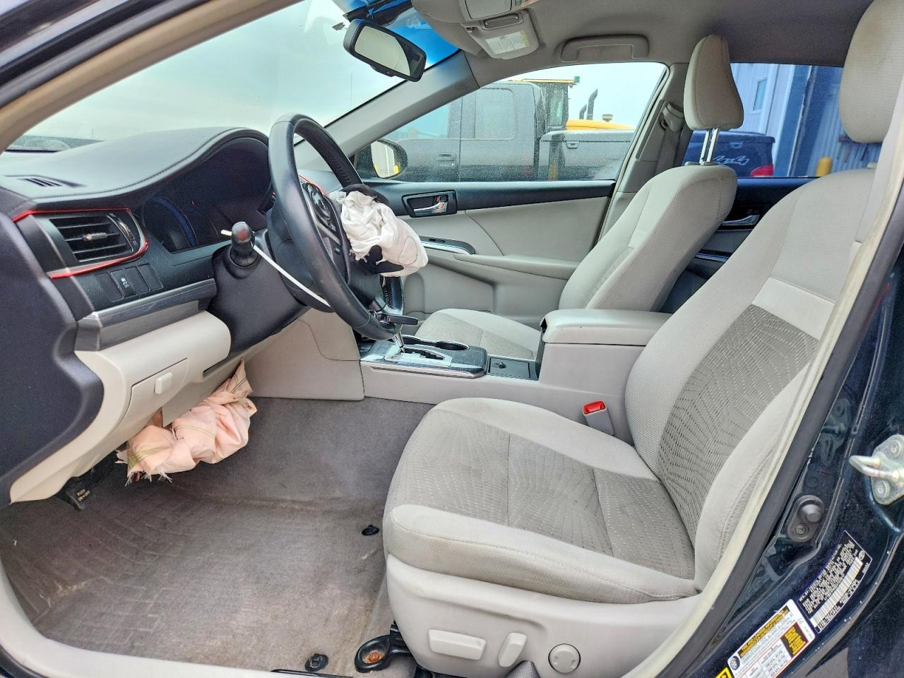 2014 Toyota Camry Hybrid Xle - Image 7