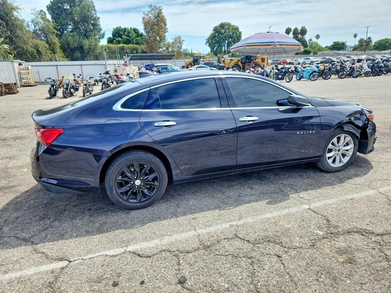 2023 Chevrolet Malibu Lt - Image 3