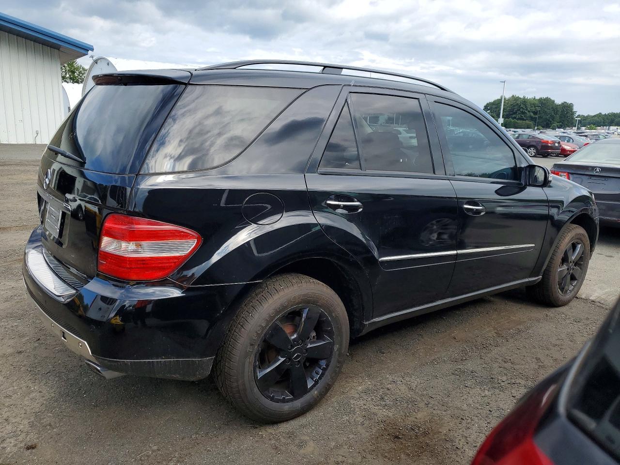 2007 Mercedes-Benz Ml 500 - Image 3