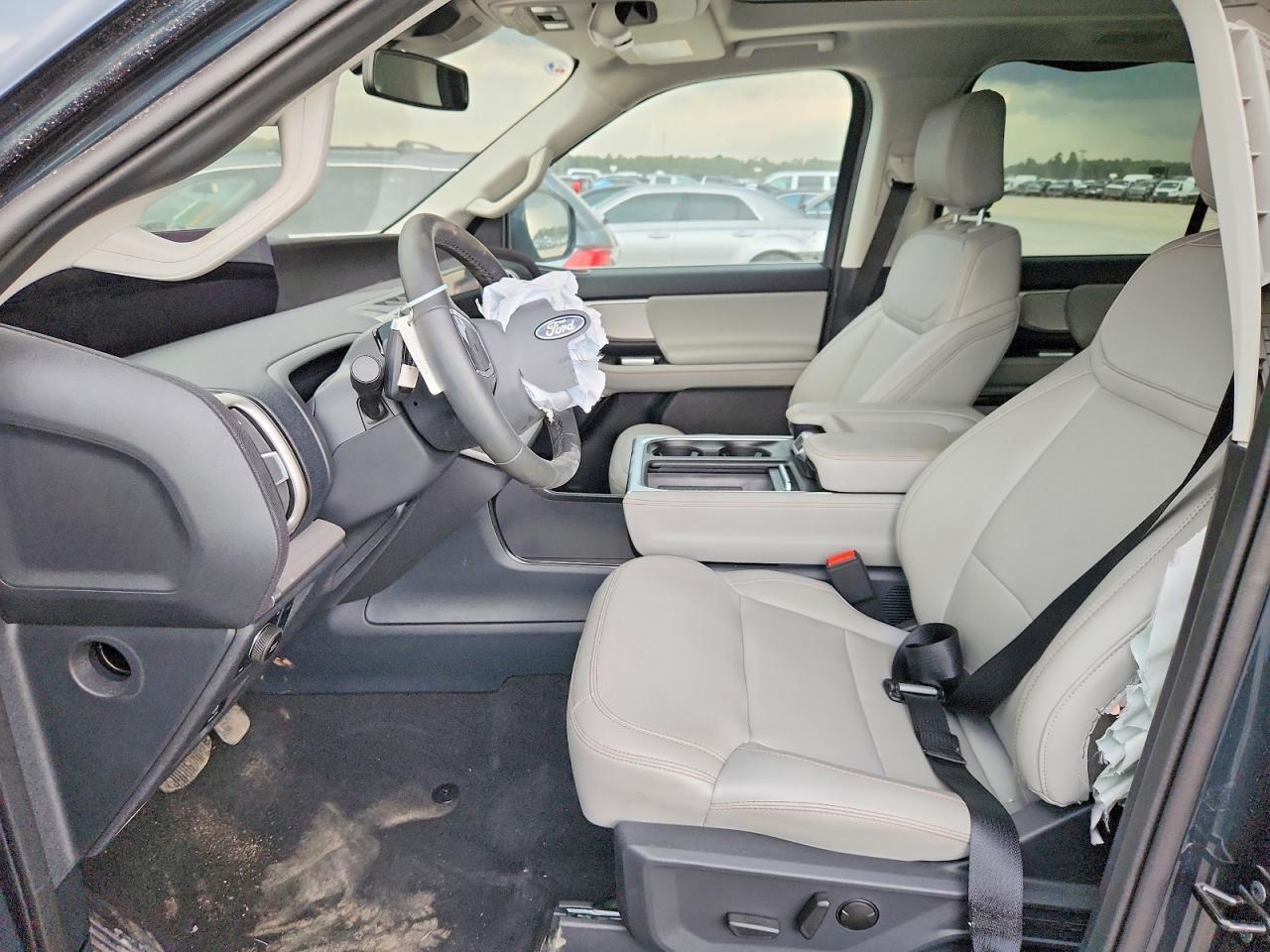 2025 Ford Expedition Max Active - Фото 7