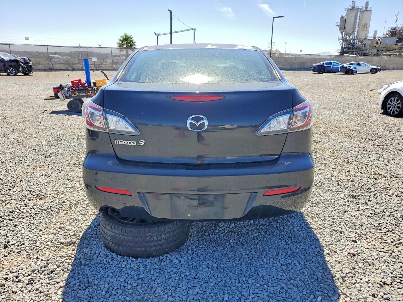 2013 Mazda 3 I - Фото 6