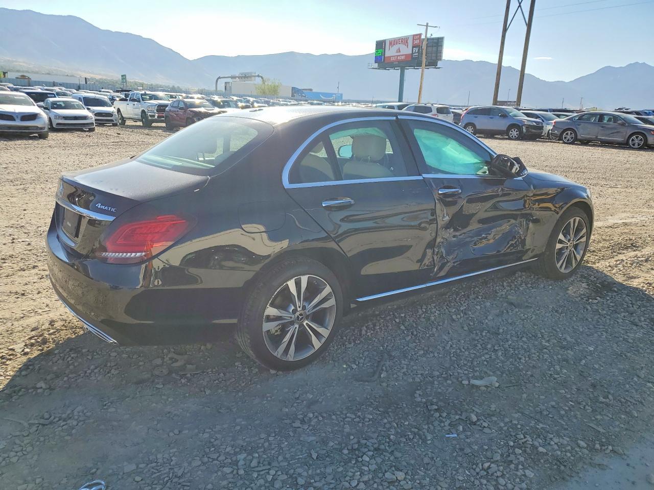 2021 Mercedes-Benz C 300 4Matic - Image 3
