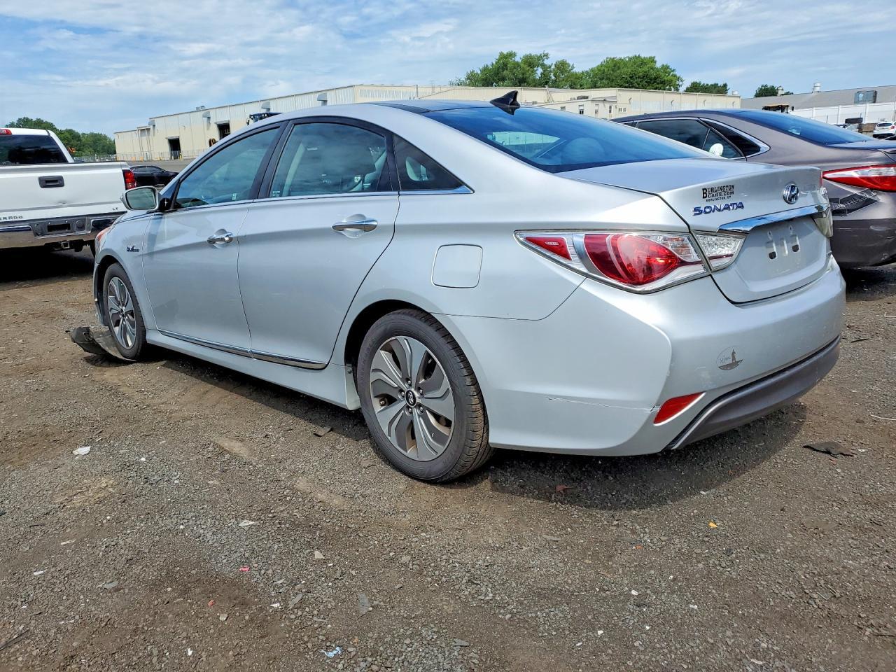 2015 Hyundai Sonata Hybrid Limited - Image 2