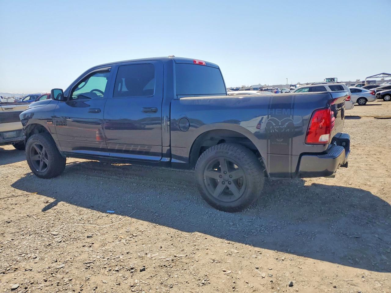 2016 Ram 1500 St - Фото 2