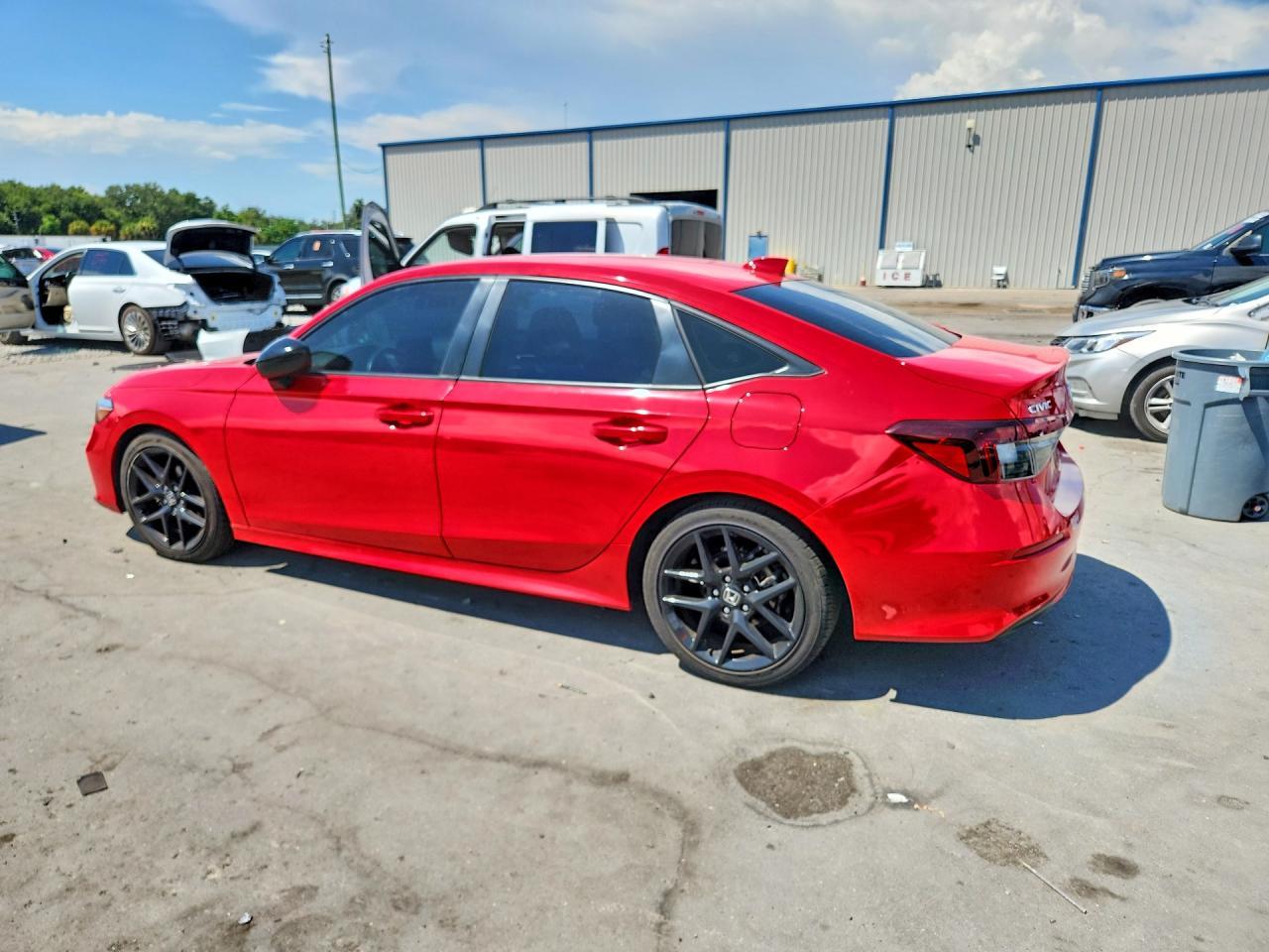 2025 Honda Civic Sport - Фото 2