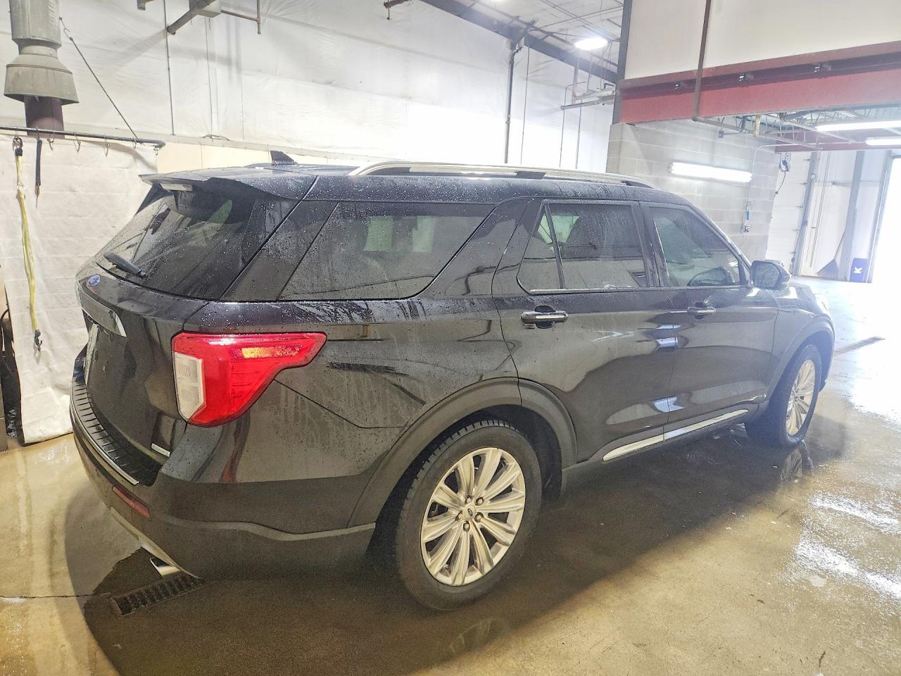 2020 Ford Explorer Limited - Фото 3
