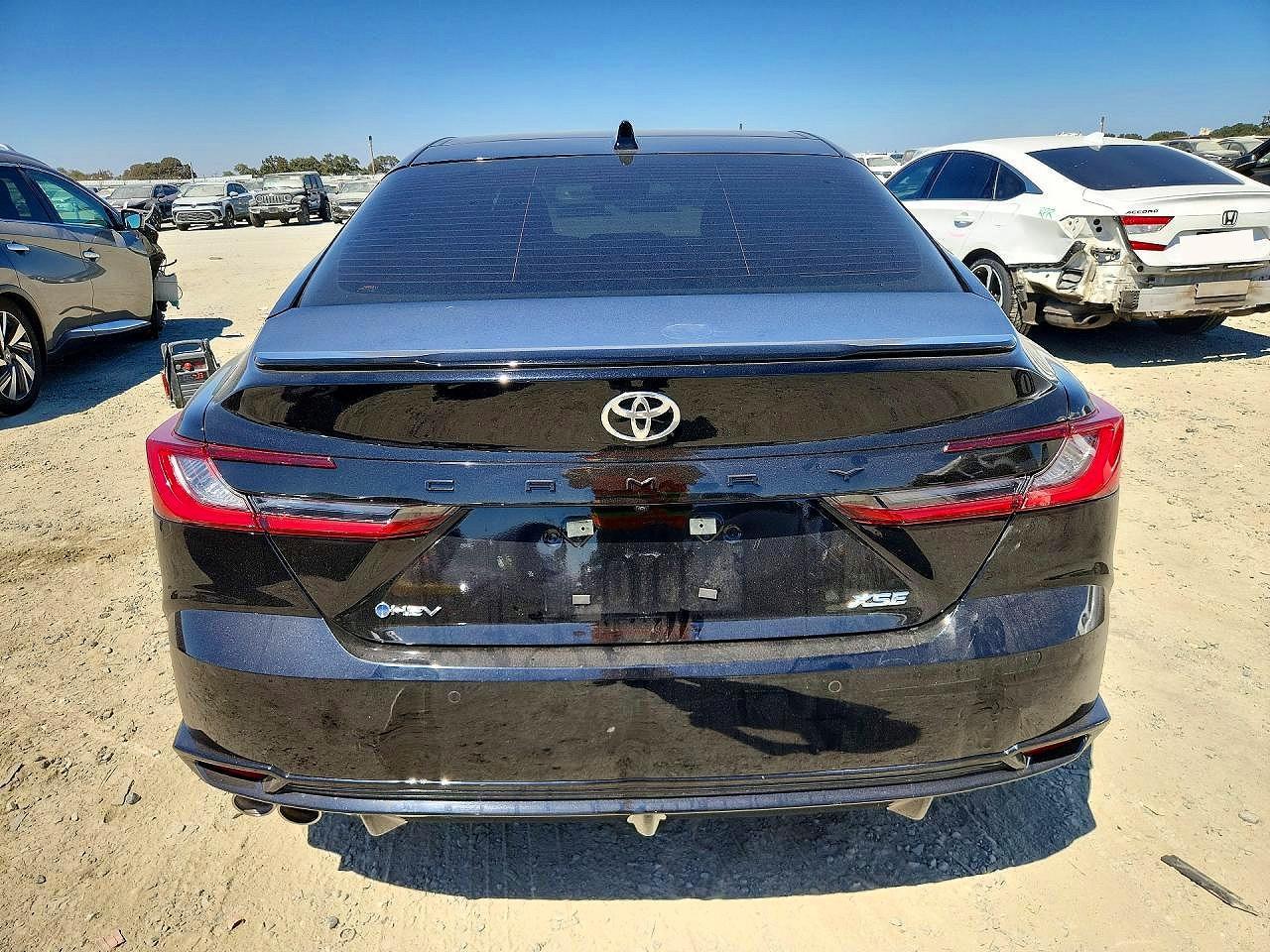 2026 Toyota Camry Xse - Фото 6