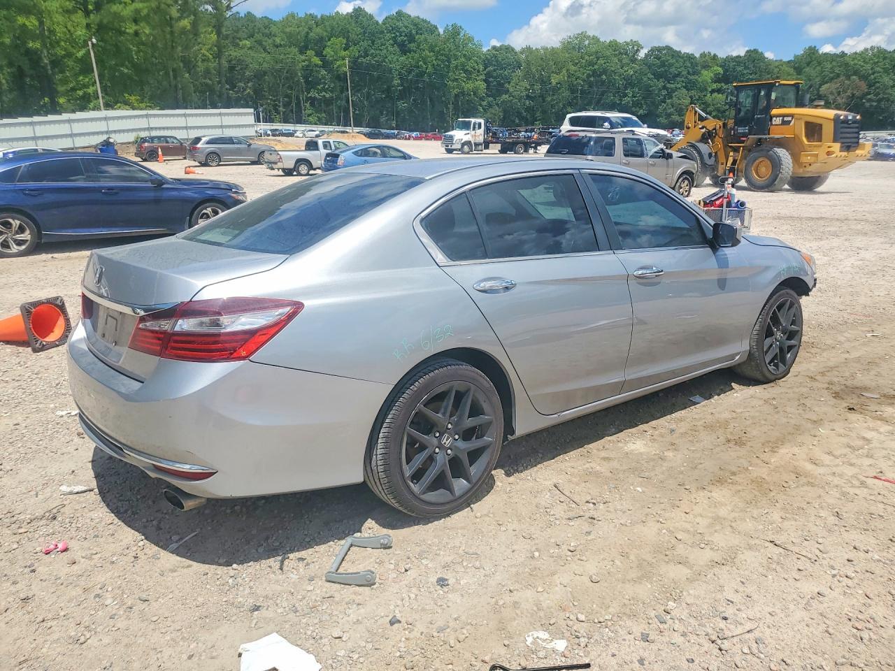 2017 Honda Accord Lx - Image 3