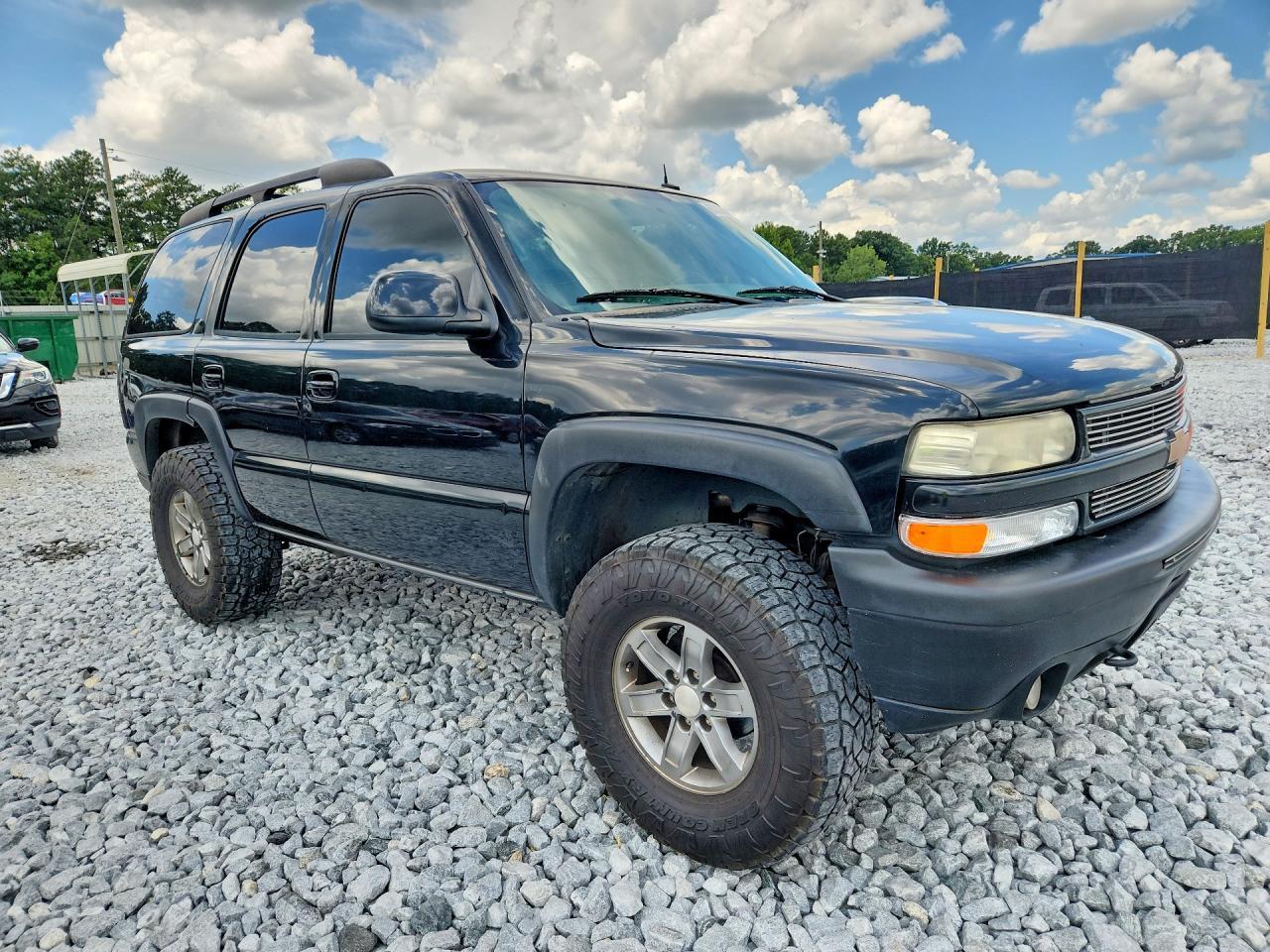 2004 Chevrolet Tahoe K1500 - Image 4